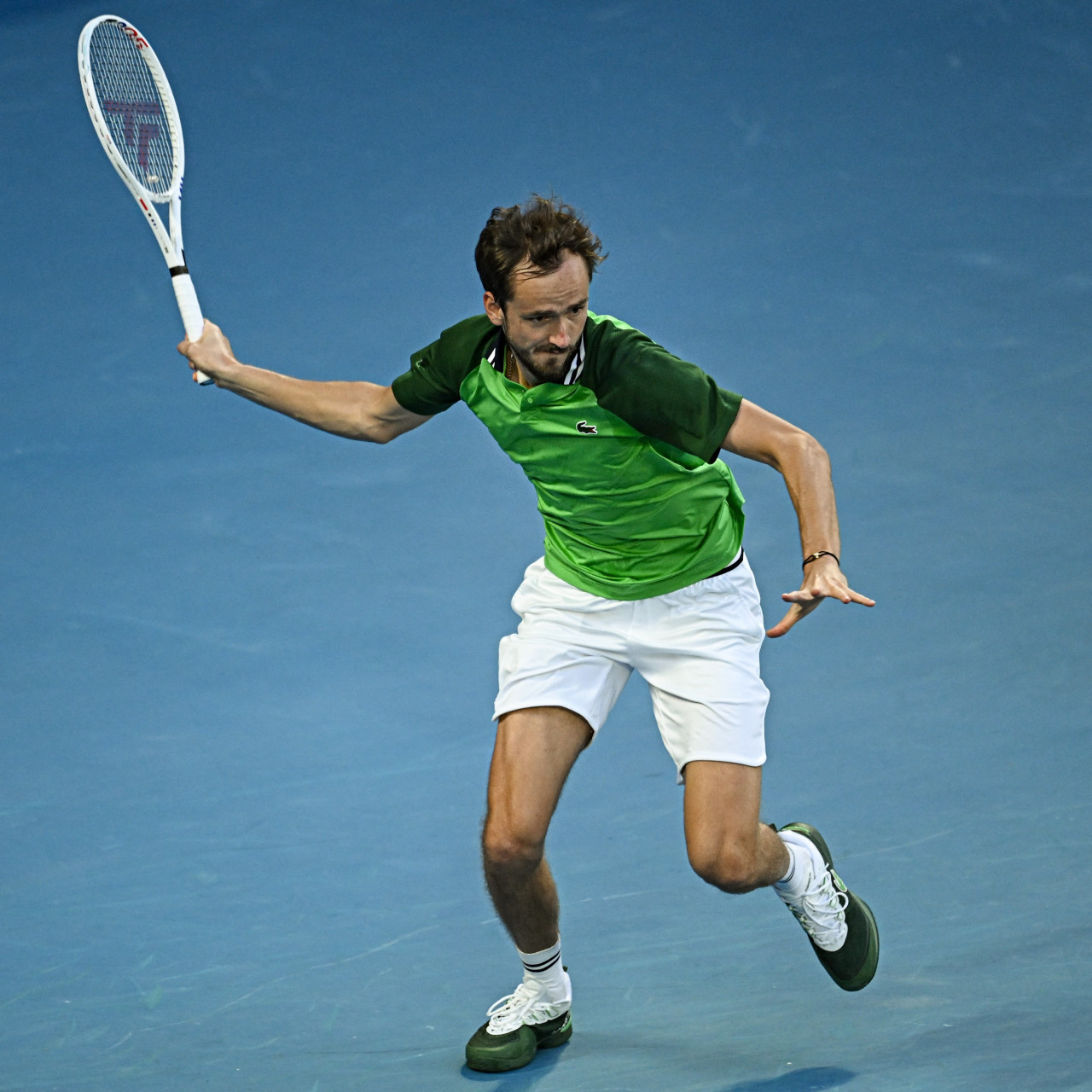 戴维斯杯绝杀年终总决赛,梅德韦杰夫点燃赛场 戴维斯杯绝杀年终总决赛,梅德韦杰夫点燃赛场