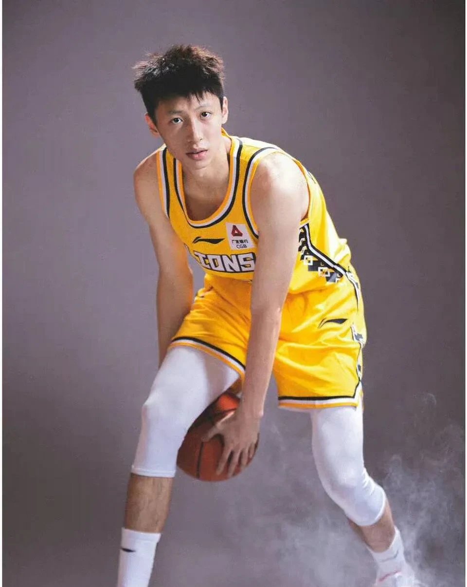 广州队横扫浙江队,陶汉林刷新纪录 广州队横扫浙江队,陶汉林刷新纪录