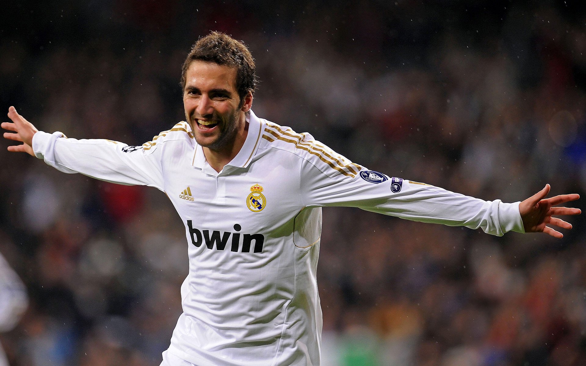 乔治神兵天降！广厦激战掘金，连续得分狂潮锁定胜局