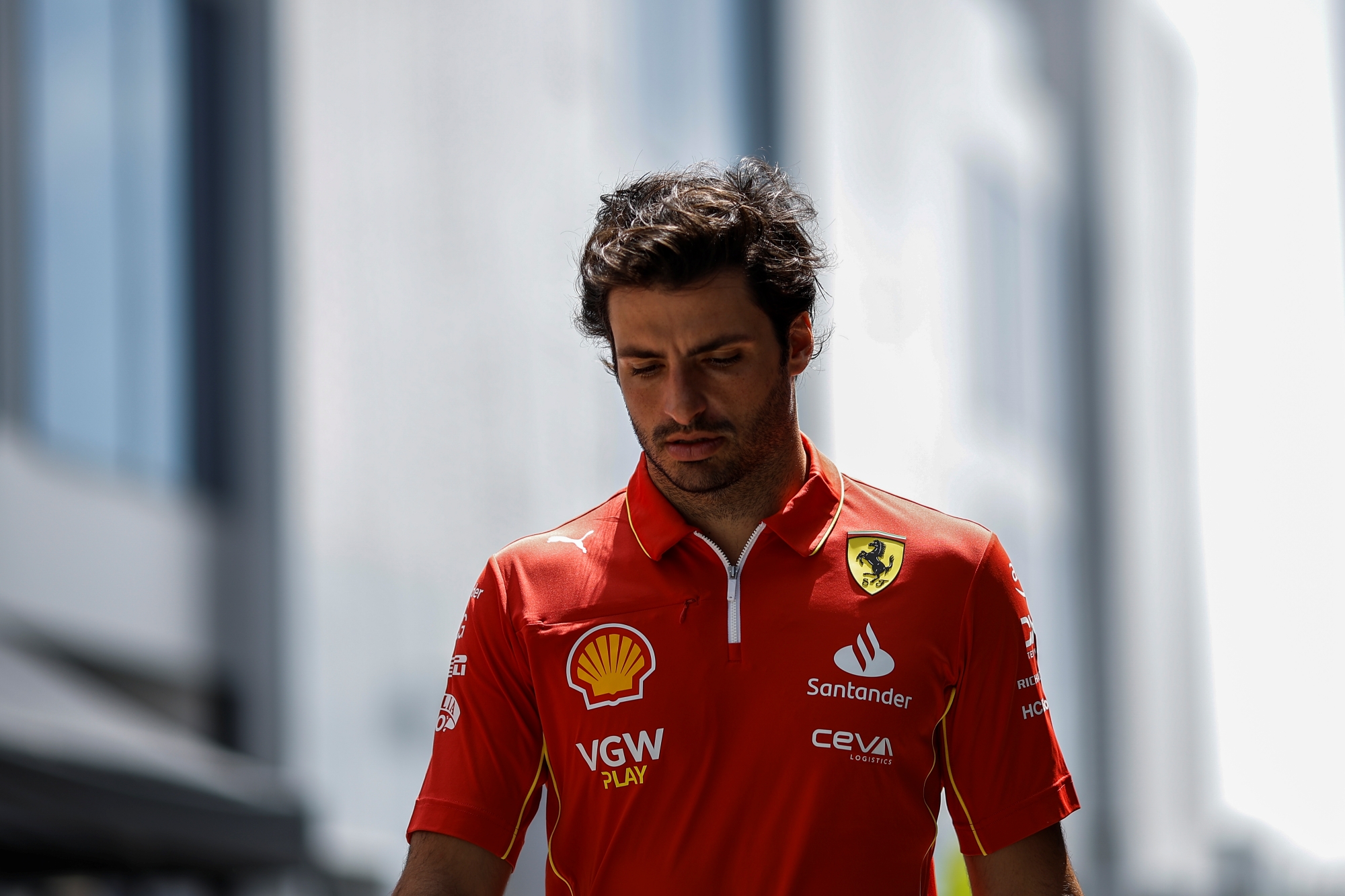 梅赛德斯轻取索伯车队，塞恩斯关键制胜